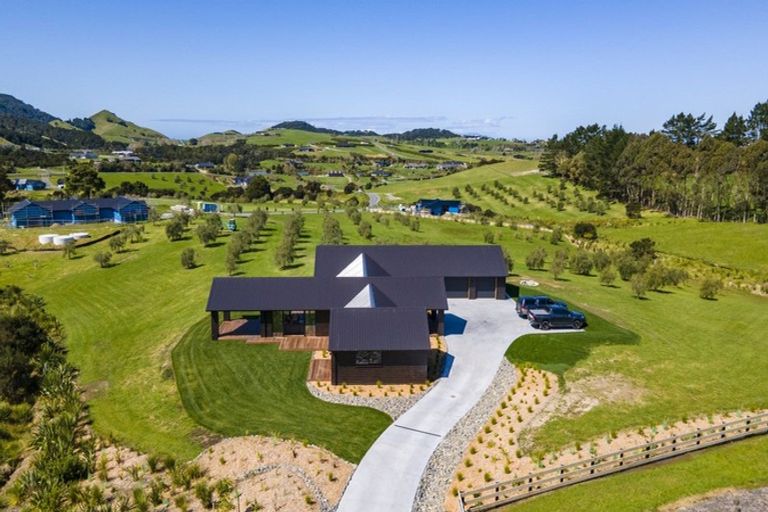 Photo of property in 159 Robert Hastie Drive, Mangawhai, 0573