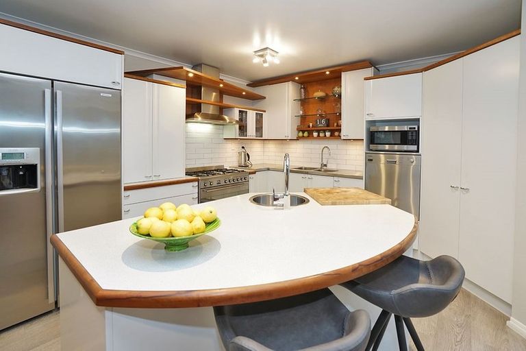 Photo of property in 15 Callum Brae Drive, Rototuna, Hamilton, 3210