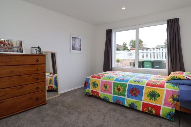 Photo of property in 9 Grove Avenue, Weston, Oamaru, 9401