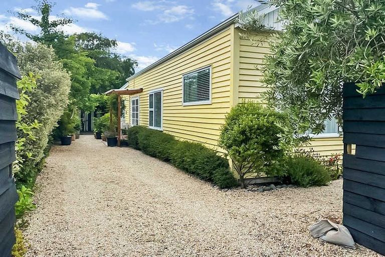 Photo of property in 131 Hawke Street, New Brighton, Christchurch, 8083