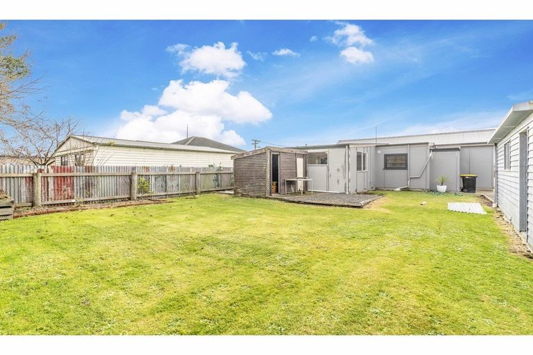 Photo of property in 33 Price Street, Grasmere, Invercargill, 9810