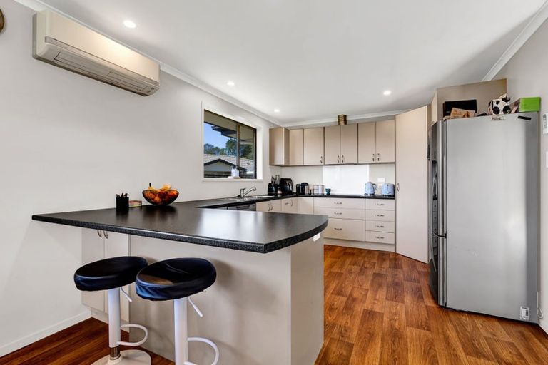 Photo of property in 7 Tawa Street, Inglewood, 4330