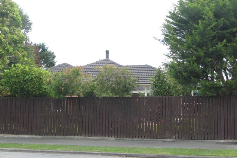 Photo of property in 12 Rowley Avenue, Hoon Hay, Christchurch, 8025