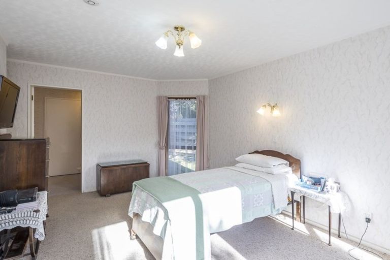 Photo of property in 15 Cedar Drive, Paraparaumu Beach, Paraparaumu, 5032