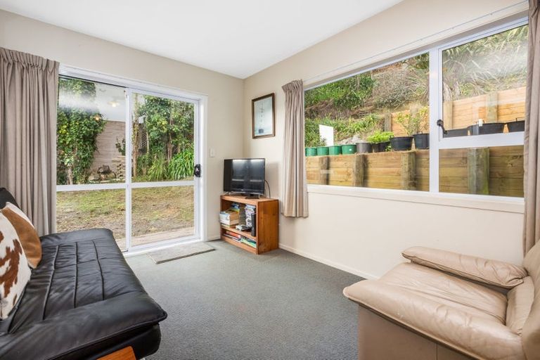Photo of property in 32 Papakowhai Road, Papakowhai, Porirua, 5024
