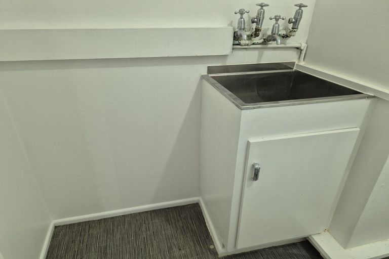 Photo of property in 51 Toroa Street, Torbay, Auckland, 0630