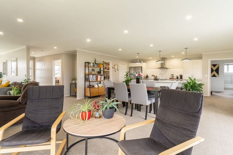 Photo of property in 6 Unwin Place, Twizel, 7901