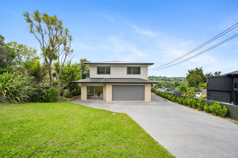 Photo of property in 41 Pohutukawa Avenue, Shelly Park, Auckland, 2014