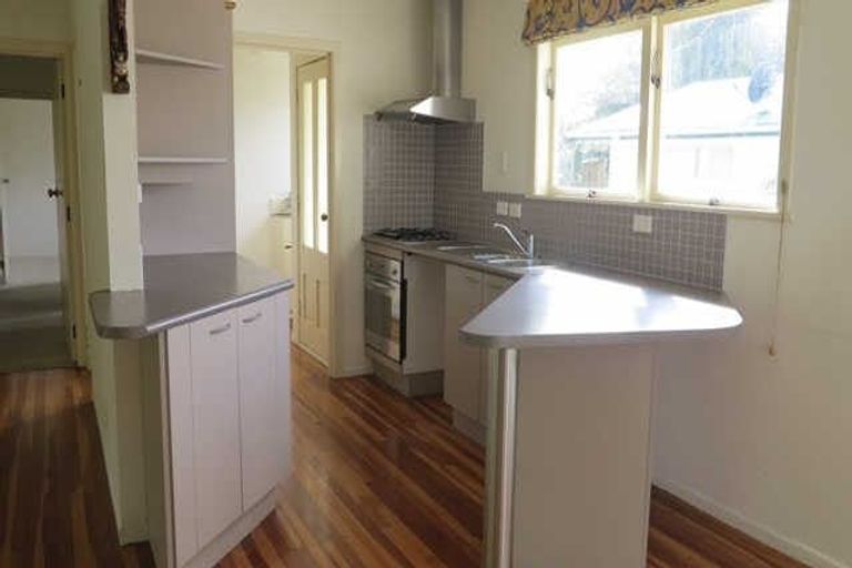 Photo of property in 1/51 Seine Road, Forrest Hill, Auckland, 0620