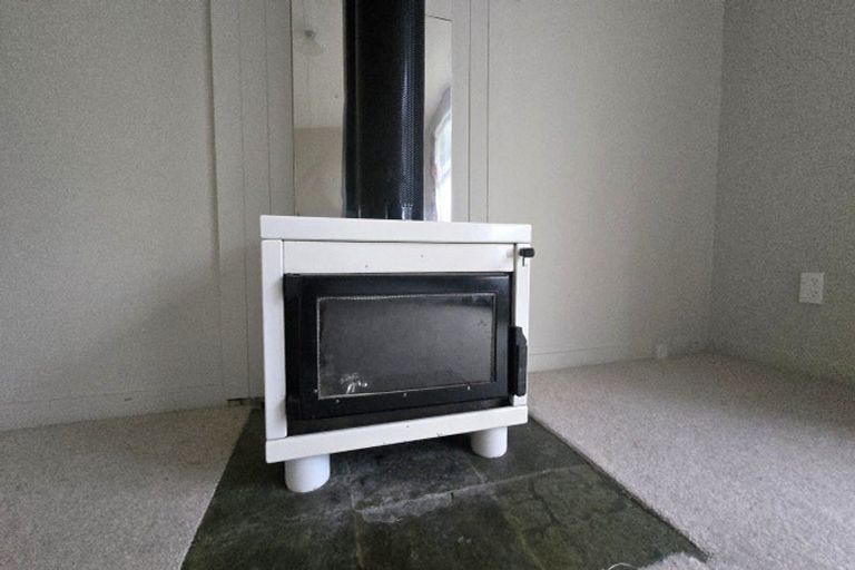 Photo of property in 7 Roberts Street, Whataroa, 7886