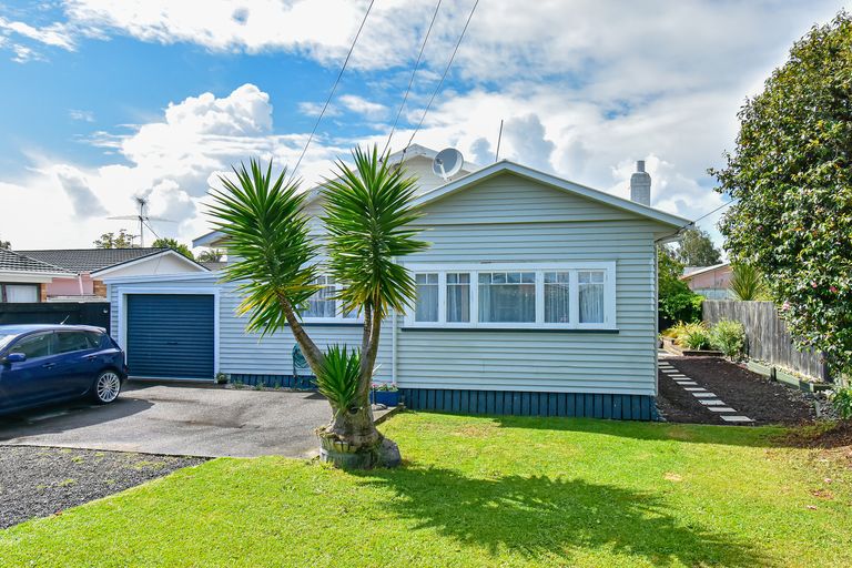 Photo of property in 4 Arawa Street, Papakura, 2110