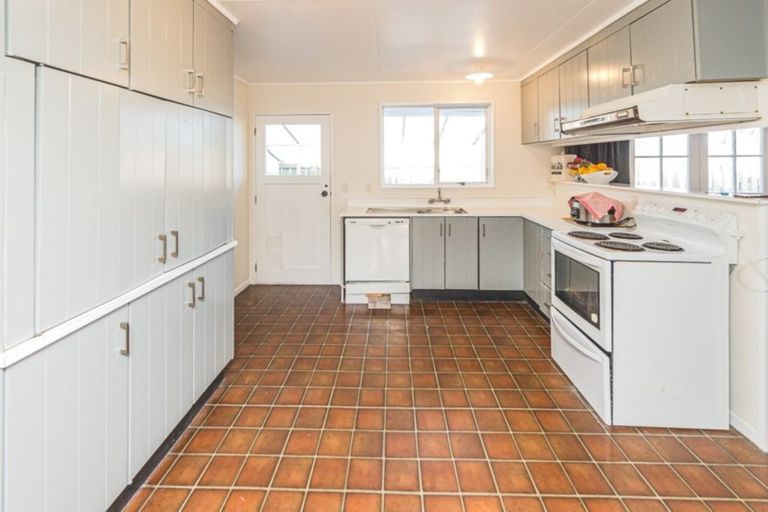 Photo of property in 19 Exeter Crescent, Springvale, Whanganui, 4501