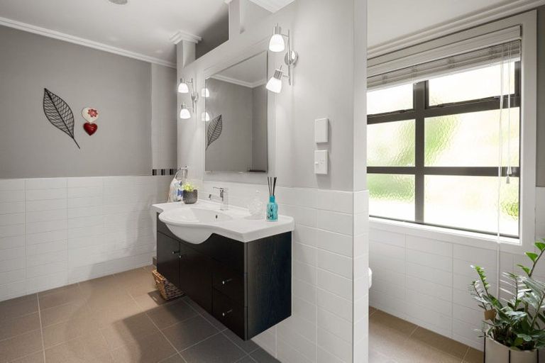 Photo of property in 37 Koppens Road, Tamahere, Hamilton, 3283