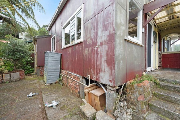 Photo of property in 37 Mount Pleasant Road, Aro Valley, Wellington, 6012