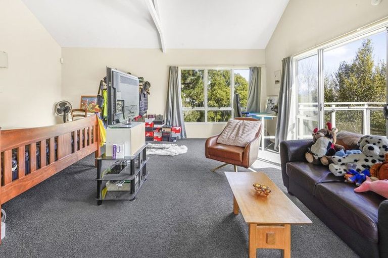 Photo of property in 35 Balfour Crescent, Riverlea, Hamilton, 3216