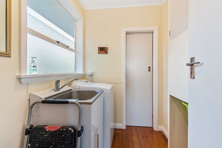 Photo of property in 10 Mortimer Street, Waimate, 7924