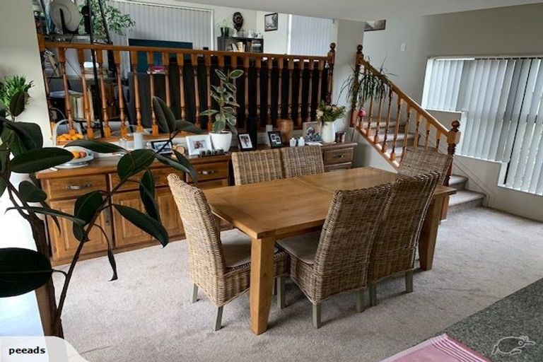 Photo of property in 147 Keri Vista Rise, Papakura, 2110