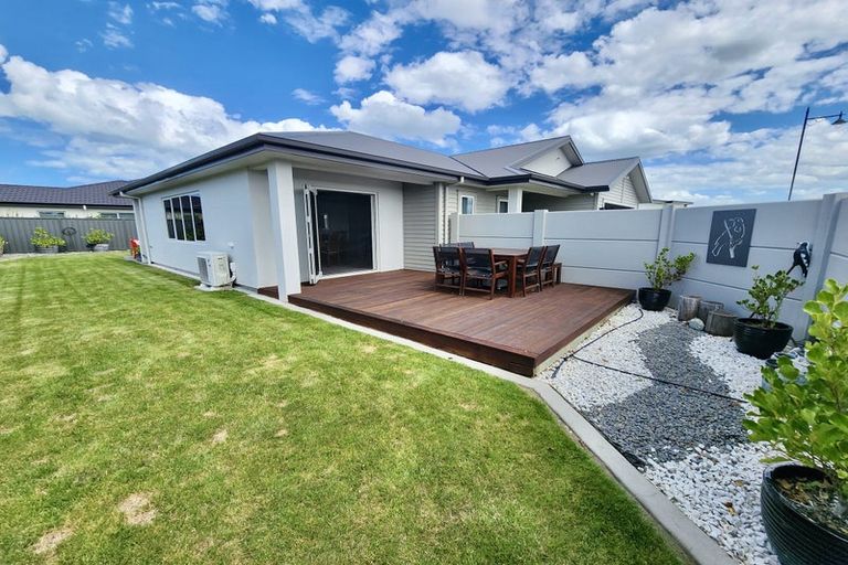 Photo of property in 4 Rotoiti Way, Poraiti, Napier, 4112