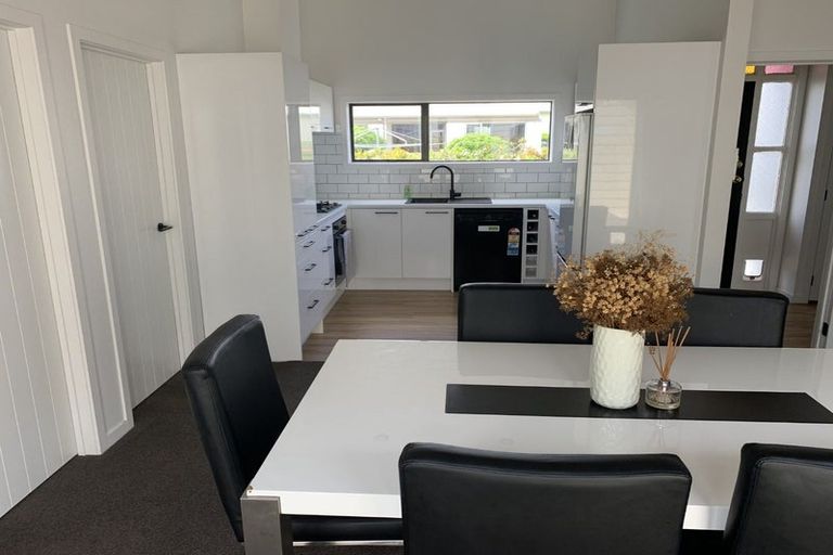 Photo of property in 27 Cutten Street, South Dunedin, Dunedin, 9012