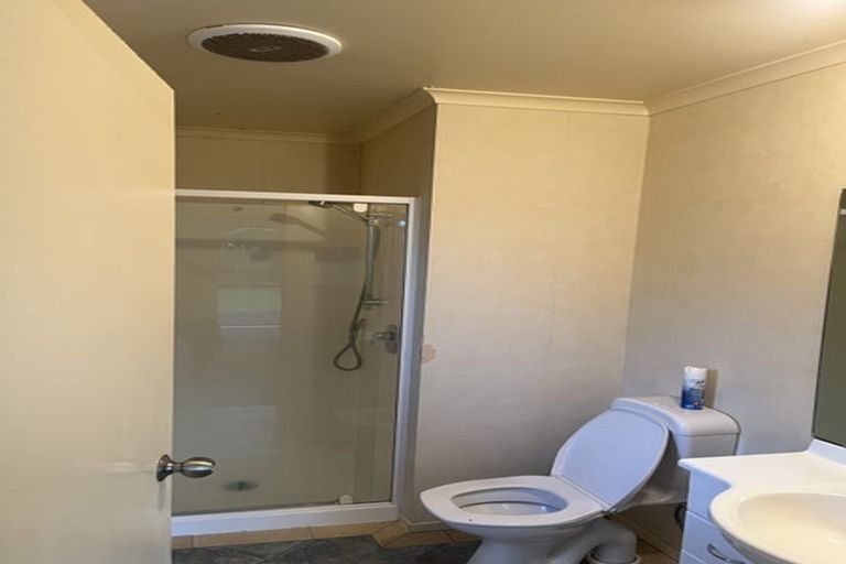 Photo of property in 271 Mahia Road, Weymouth, Auckland, 2103