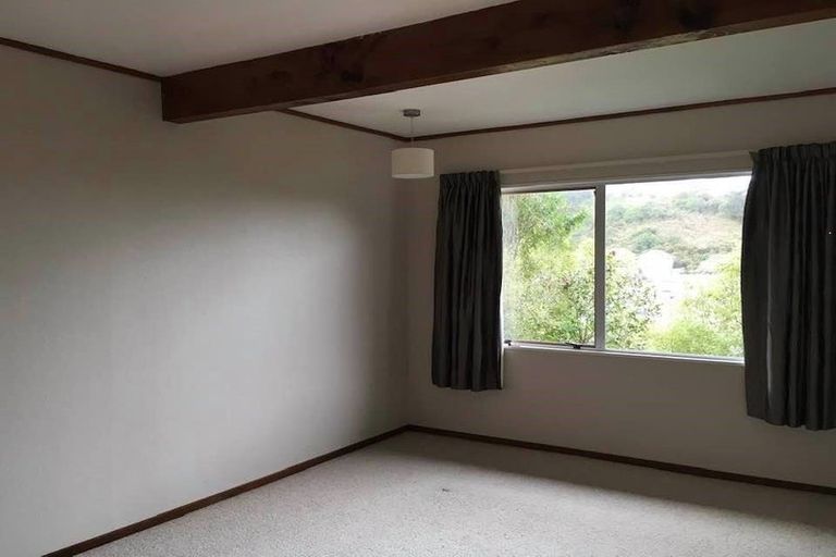 Photo of property in 22 Old Coach Road, Johnsonville, Wellington, 6037