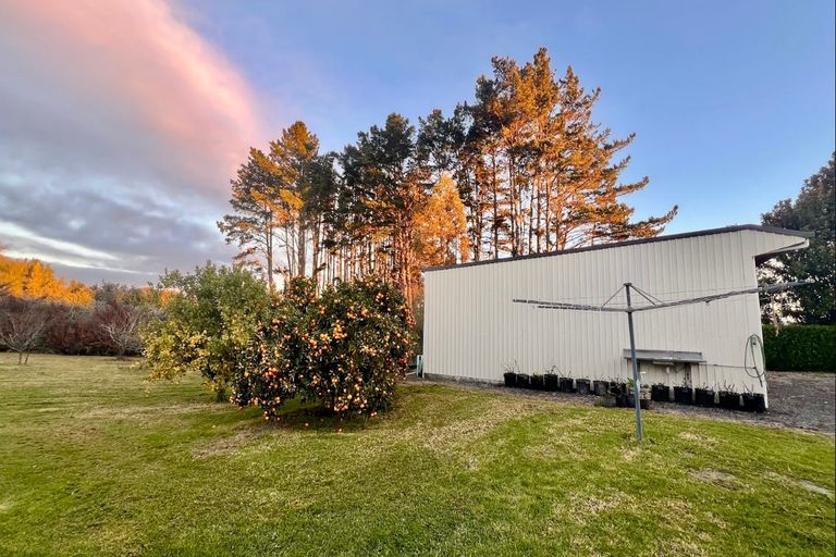 Photo of property in 172 Ellett Road, Karaka, Papakura, 2580