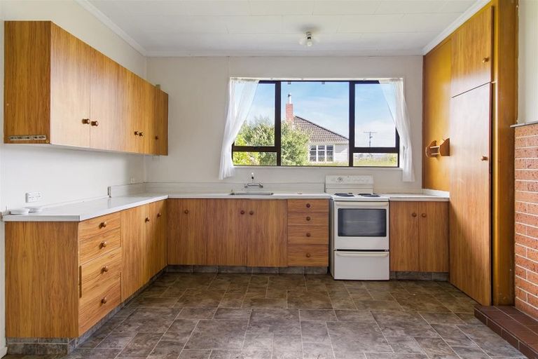 Photo of property in 9 Betten Street, Waimate, 7924