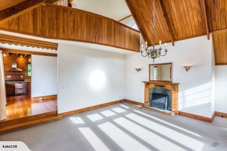 Photo of property in 2/158 Breaker Bay Road, Breaker Bay, Wellington, 6022