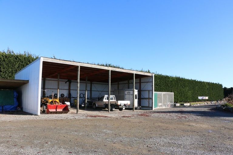 Photo of property in 30 Lucks Road, Waimate, 7980