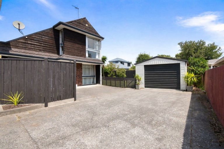 Photo of property in 146e Victoria Avenue, Hokowhitu, Palmerston North, 4410