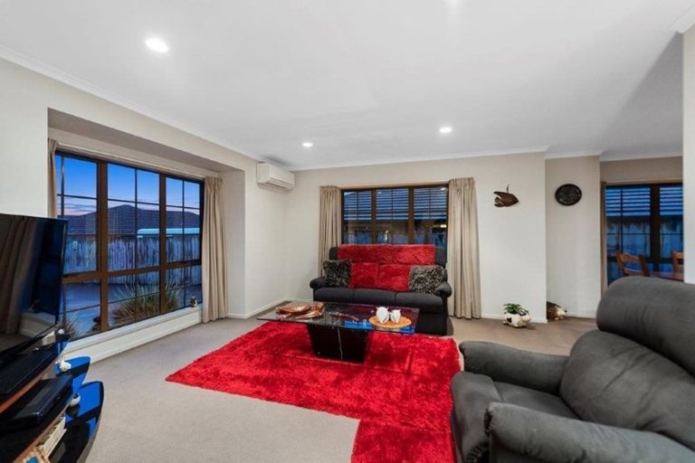 Photo of property in 21 Eastridge Terrace, Huntington, Hamilton, 3210