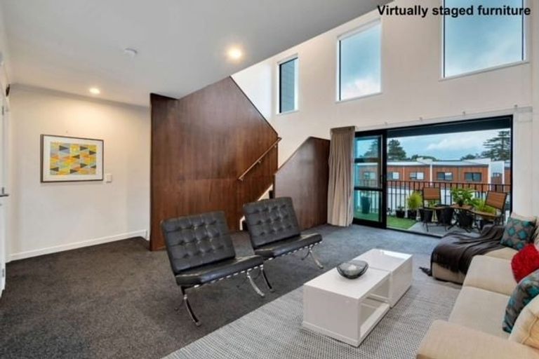 Photo of property in 22 Alexander Willis Crescent, Hobsonville, Auckland, 0616