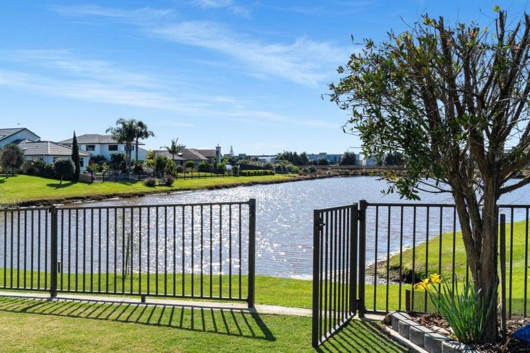 Photo of property in 143 Oriental Parade, Papamoa Beach, Papamoa, 3118