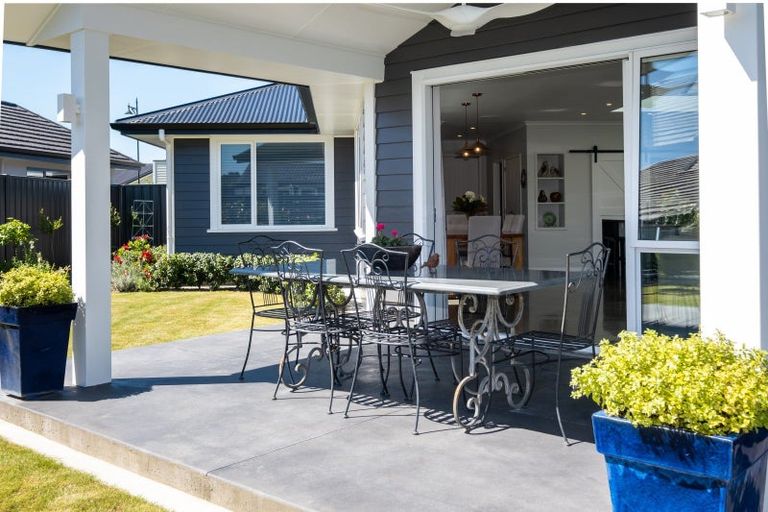 Photo of property in 19 Manapouri Street, Poraiti, Napier, 4112