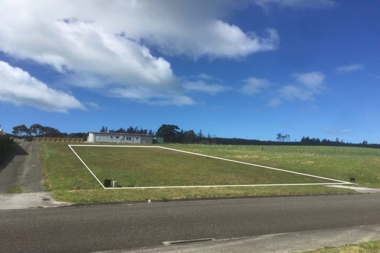 Photo of property in 39 Ruataniwha Drive, Collingwood, 7073