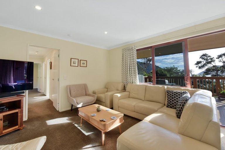 Photo of property in 1 Field Terrace, Okiwi Bay, 7193