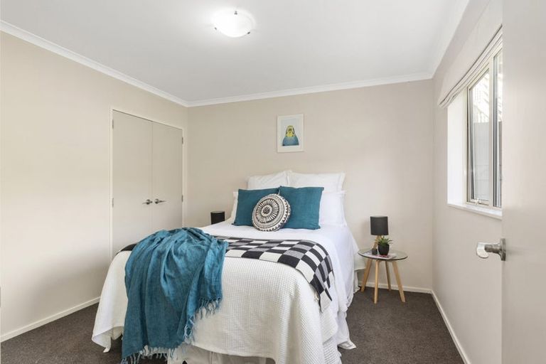 Photo of property in 3a Frobisher Street, Island Bay, Wellington, 6023