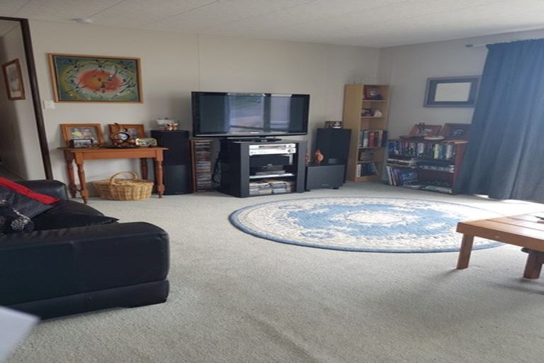 Photo of property in 20c Awatea Street, Ranui, Porirua, 5024