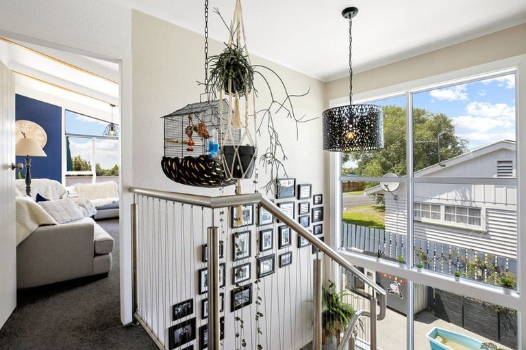 Photo of property in 1 Morrow Avenue, St Andrews, Hamilton, 3200