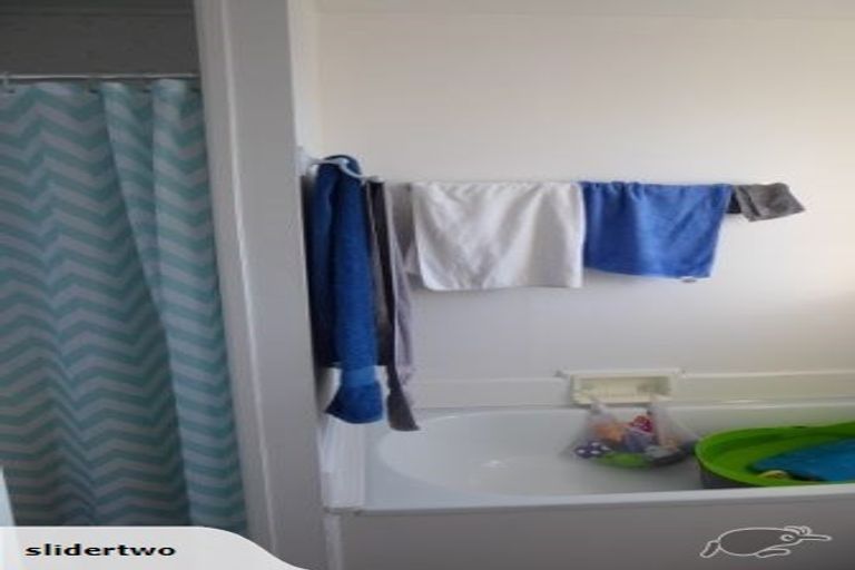 Photo of property in 9a Jade Place, Parklands, Christchurch, 8083