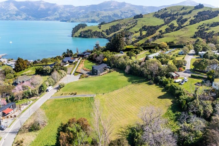Photo of property in 8 Woodills Road, Akaroa, 7520
