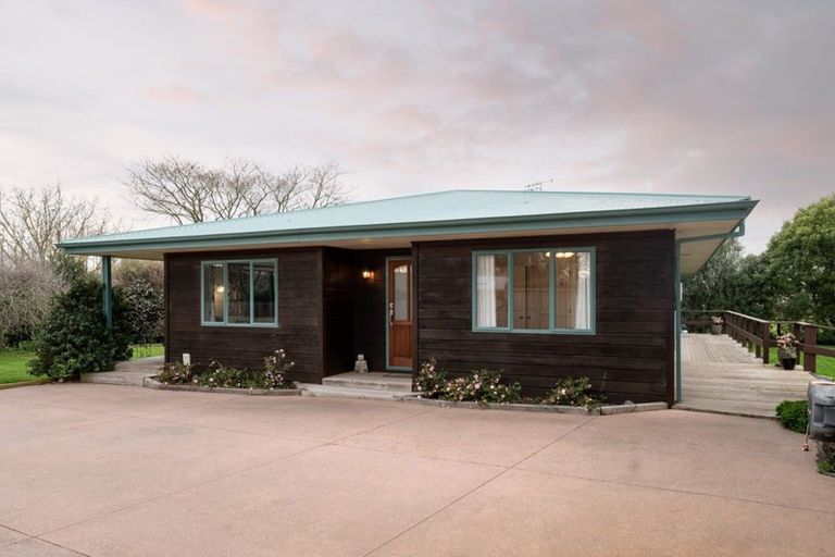 Photo of property in 71 Milton Street, Leamington, Cambridge, 3432