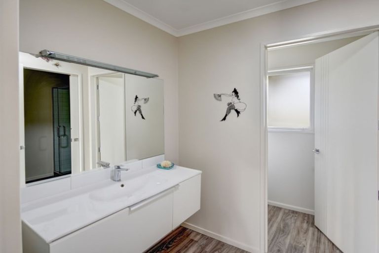 Photo of property in 12 Heathfield Drive, Mosgiel, 9024