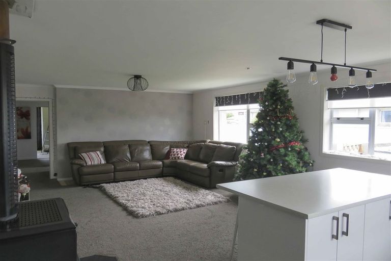 Photo of property in 73 Regent Street, Newfield, Invercargill, 9812