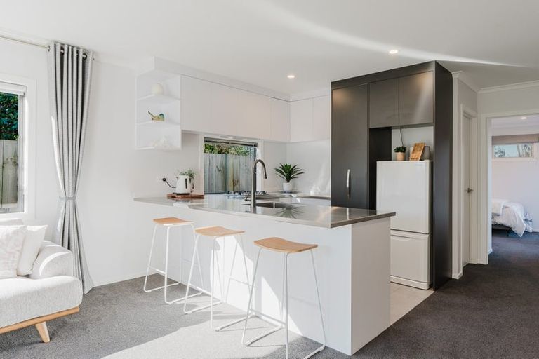 Photo of property in 4/146 Sandwich Road, Saint Andrews, Hamilton, 3200