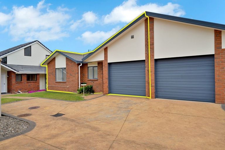 Photo of property in 37/169 Sturges Road, Henderson, Auckland, 0612