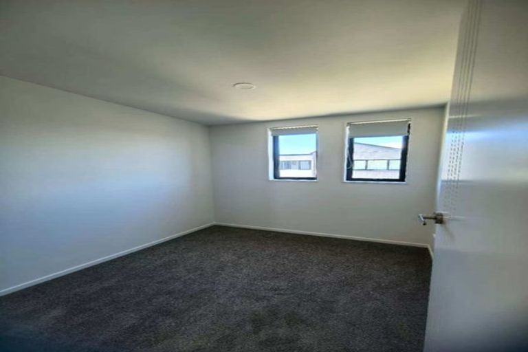 Photo of property in 12 Clementine Place, Bucklands Beach, 2014