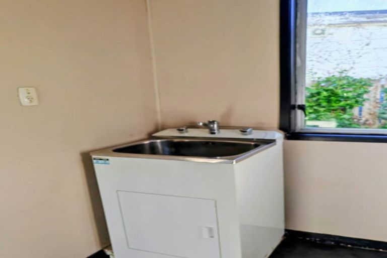 Photo of property in 5a Kinsman Street, Kaikorai, Dunedin, 9010