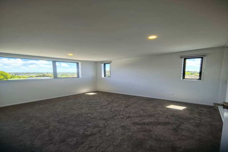 Photo of property in 12 Clementine Place, Bucklands Beach, 2014