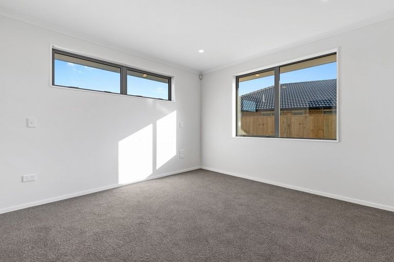 Photo of property in 60 Helenvale Crescent, Pokeno, 2402